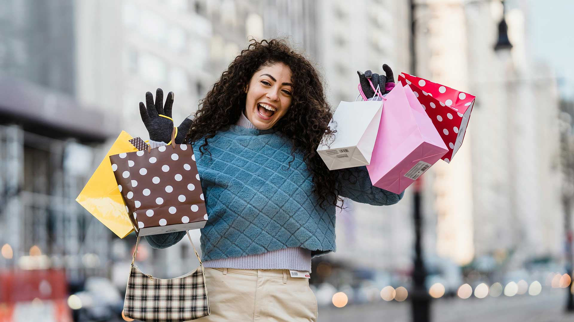 Getting Ready for Holiday Shopping: What Amazon Vendors and Sellers Need to Do Now — featured image
